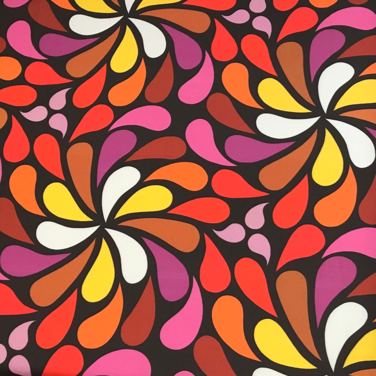 In a Spin - large, 1970s festival colours